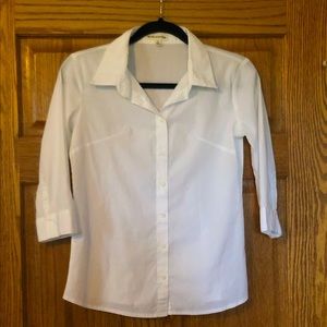 Zenana Outfitters white blouse